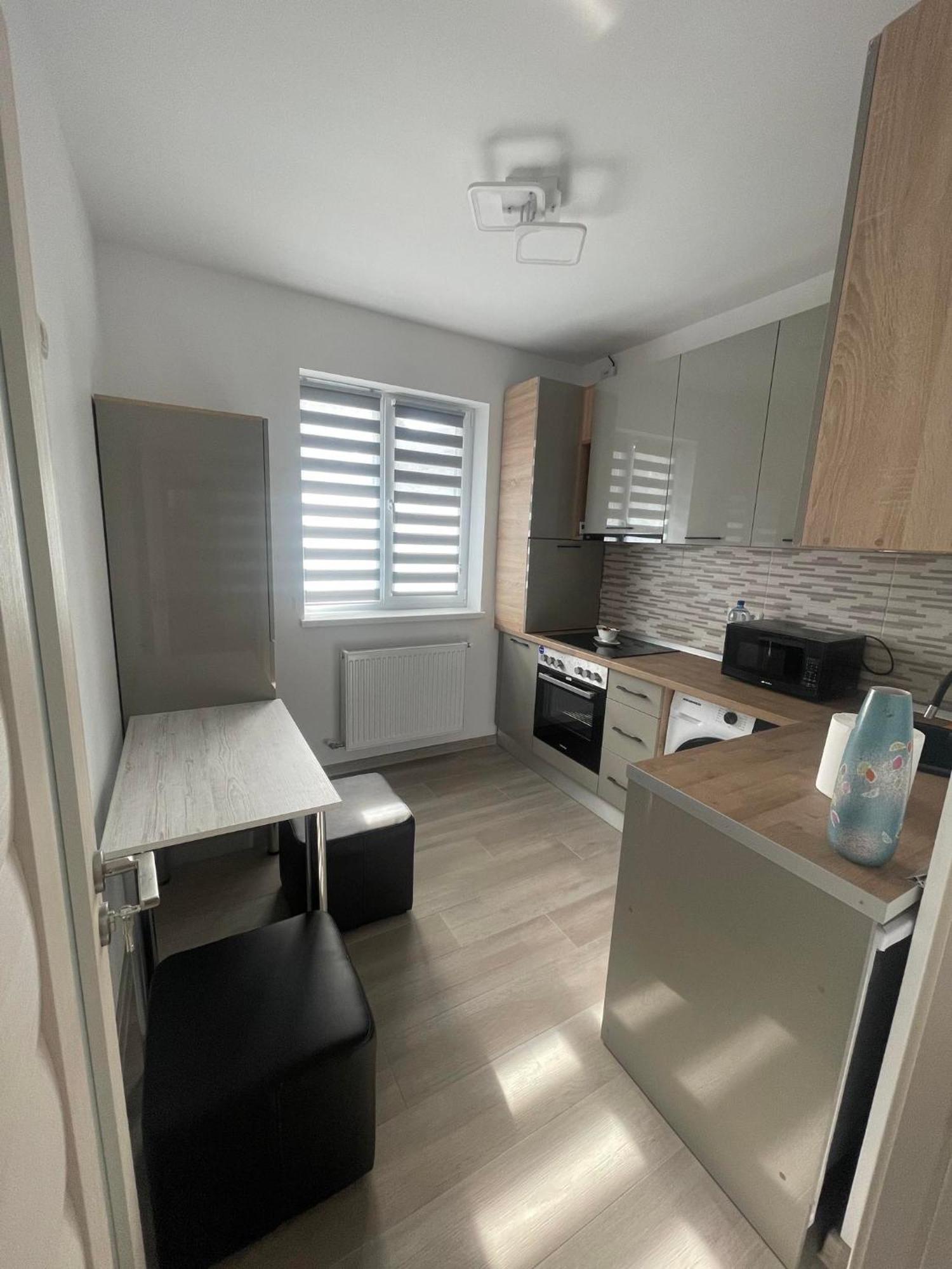 Luxury Apartment Πιτέστι Εξωτερικό φωτογραφία